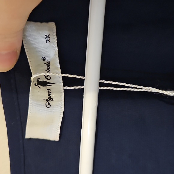 Agnes Orinda Navy Short Sleeve Swiss Dot Blouse. NWT - Picture 4 of 6